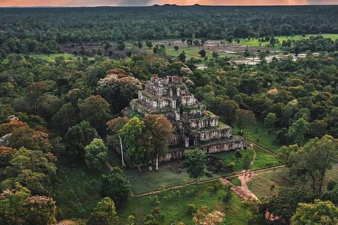 1 day special Tour: Angkor Wat,Bayon,Ta Prohm, Bantey srei and Beng Mealea - Beng Mealea: the roughest and most atmospheric stop