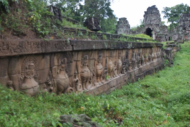 2-D Angkor temple tour with one sunrise in A/C vehicle and guide. - Day two: sunrise at Angkor Wat