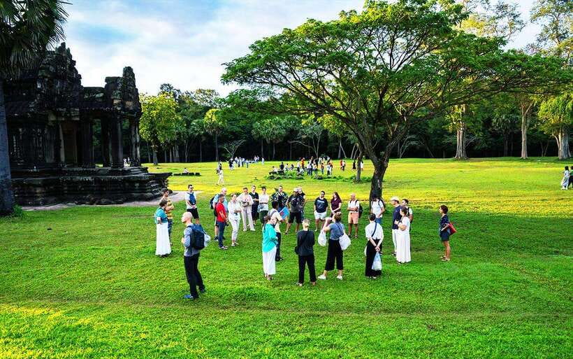 2-Day: Angkor Temple Treasures and Unique Floating Lifestyle - Who will enjoy this two-day Angkor plan