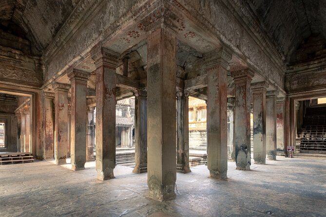 2-Day 'Angkor & Village' Tour - Banteay Srei and the finest small-scale carving