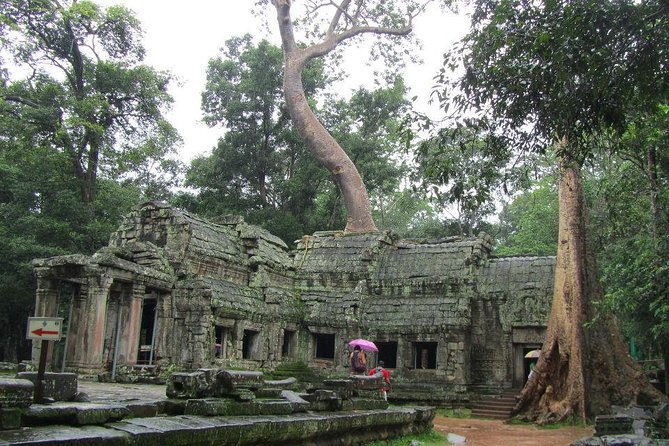 2-Day 'Angkor & Village' Tour - Three hours inside Angkor Wat