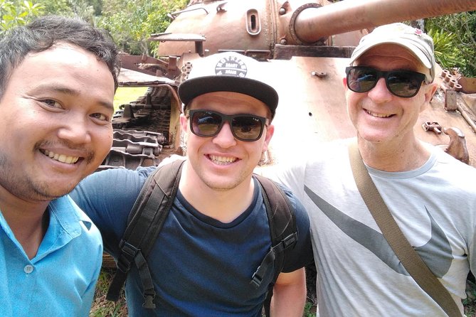 2-Day Angkor Wat Sunrise tour, Banteay Srei & Tonle Sap lake - Day one, from Angkor Thom’s gate to sunset