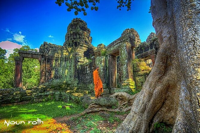 2-Day Angkor Wat With Small, Big Circuit and Banteay Srei Tour - Eastern Mebon and Pre Rup: temple mountains in open country