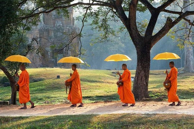 2-Day Best of Angkor Wat and Tonle Sap Lake Tour - Why this two-day pairing works