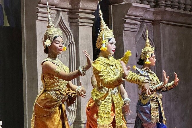 2 Days Tour in Siem Reap including Lunch, Dinner & Apsara Show - Preah Dak adds a short local food stop
