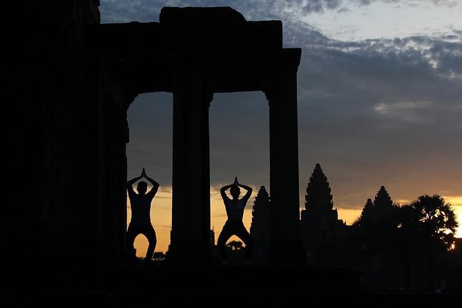 3-D Angkor Temples With One Sunrise - Three days that show more than the postcard
