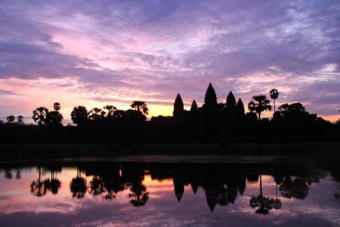 3-D Angkor Temples With One Sunrise - What the $150 price really covers