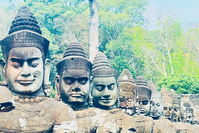 3-Day Adventure in Siem Reap: Discover the Heart Of Cambodia - Day one: Angkor Wat before the crowds build