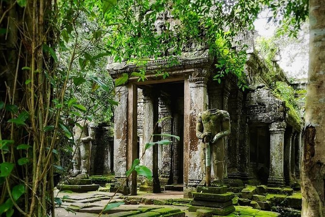 3-Day Tour (The Historical of Khmer Empire) - Guides, vehicles, and the private touring style
