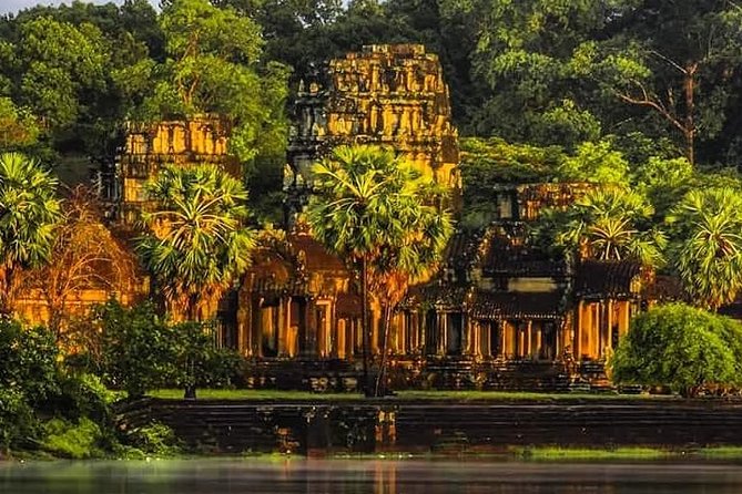 3-Day Tour(Unforgettable Angkor Temple Complex, Banteay Srei& Floating Village) - Day three: pink sandstone and Tonle Sap life
