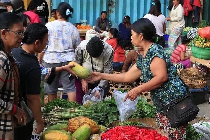 3-Hour Siem Reap Guided Cooking Class and Market with Pick up - Making a starter, main course, and dessert
