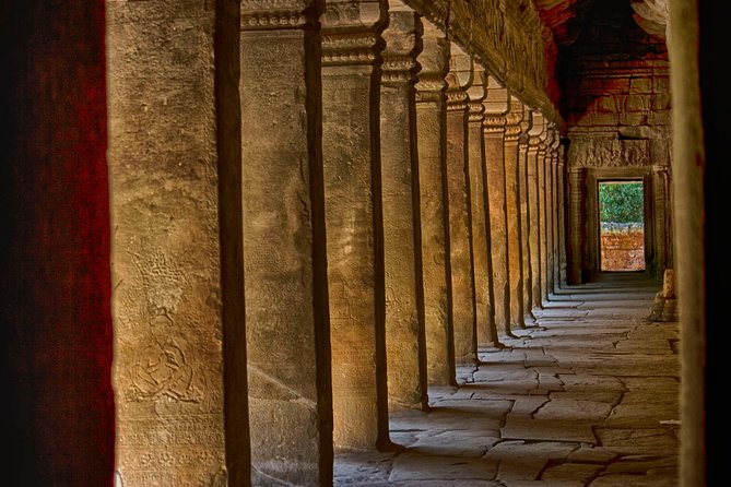 4-Day All Major Temples & Kulen mountain & Koh Ker & Beng Mealea - Day three: sunrise, jungle corridors, and Roluos