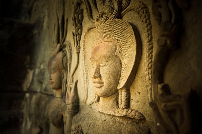 4-Day All Major Temples & Kulen mountain & Koh Ker & Beng Mealea - Day one: Angkor Wat, Ta Prohm, and the royal city