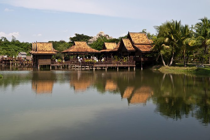 4-Day Cambodia Highlights Tour from Phnom Penh with Angkor Wat - Four days from royal Phnom Penh to the temples of Angkor