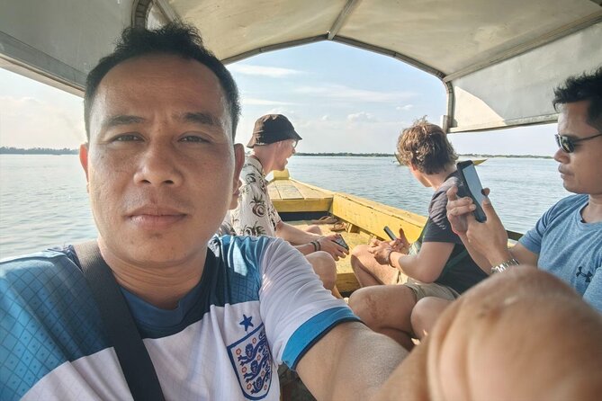 4 hours taking tuk tuk to see Mekong dolphins and countryside - What the $20 price really covers