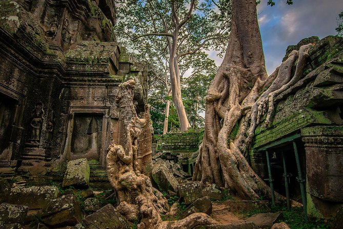 5-Day All Major Temples & Kulen Mount Waterfall & Koh Ker & Beng Mealea - Day 3: The long road to Koh Ker and Beng Mealea