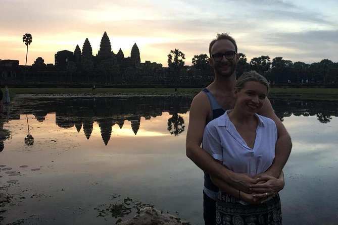 A Day Angkor Wat Sunrise Tour, Ta Prohm & Hidden Gems Beng Mealea - Why the 5:00 am start matters at Angkor Wat