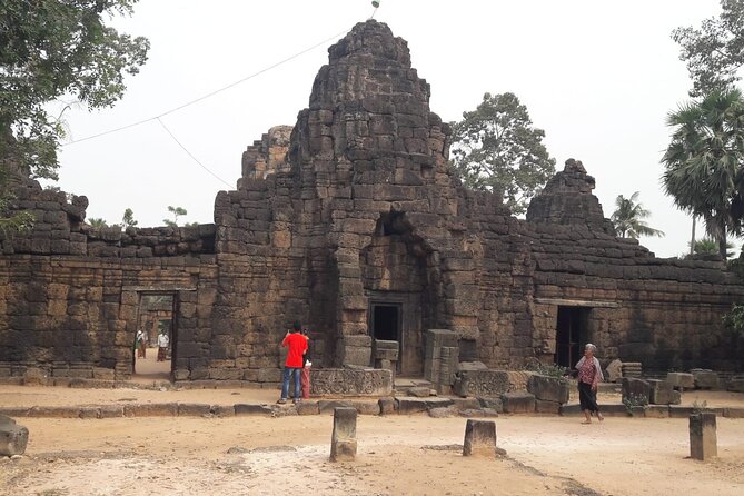 A Day Trip To Phnom Chisor - Tonle Batti From Phnom Penh - Who should book this day trip?