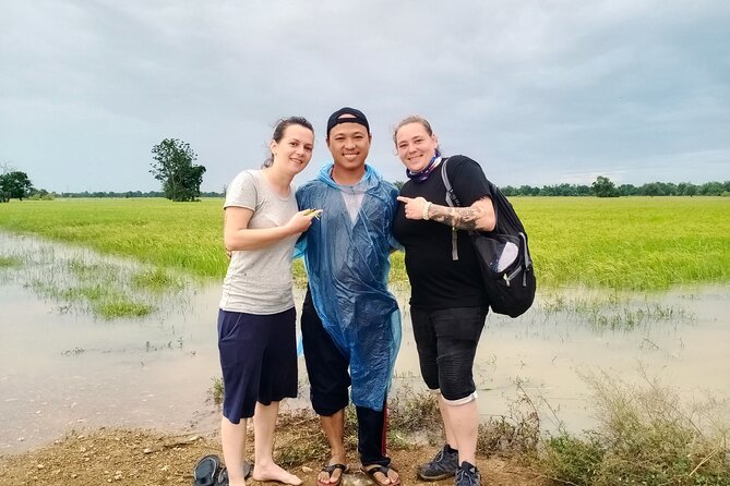 Afternoon Tour BambooTrain & Bat Cave - Rice fields, country roads, and village life
