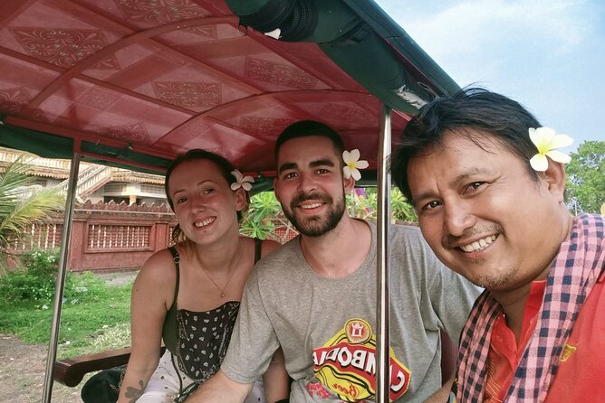 AfternoonTour.Bamboo train.killing cave with Secret bat cave - Why this Battambang afternoon works