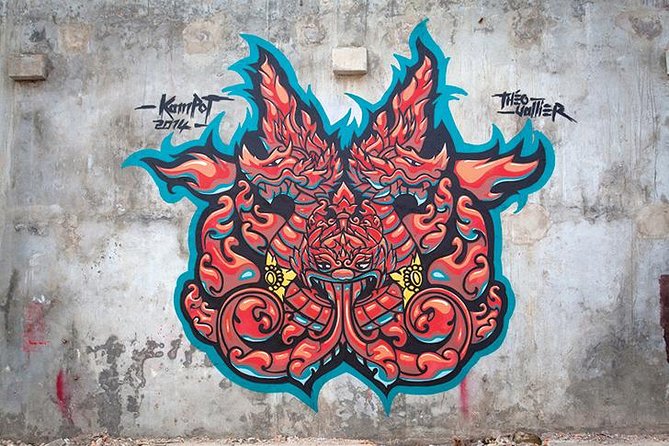 An Afternoon of Contemporary Art in Phnom Penh by Tuk Tuk - Street art and a contemporary gallery near the Royal Palace