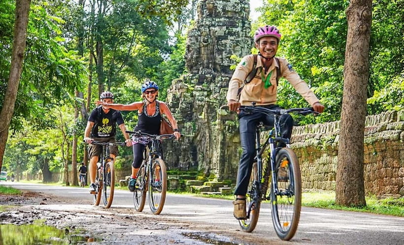 Angkor Bike tour & Gondola Sunset Boat - From your hotel to the Angkor countryside