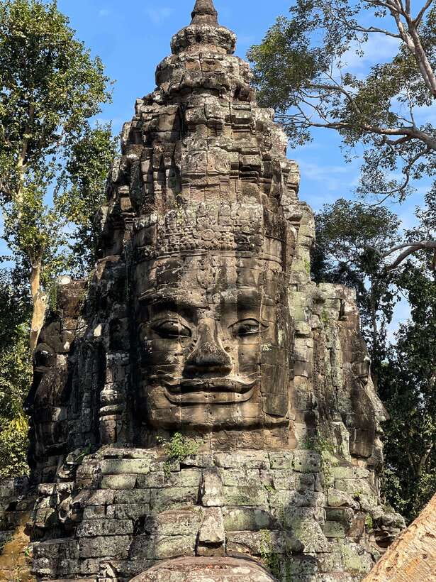 Angkor Highlights and Sunset Tour - One hour with Bayon’s stone faces