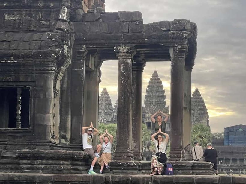 Angkor Sunrise or Sunset Tour (includes breakfast or lunch) - Transport, comfort, and timing