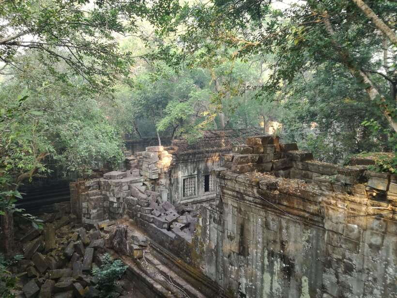 Angkor Temples Highlights Tour: 2 Days with Sunrise - Transport, meals, heat, and the real price