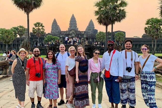 Angkor Thom Ta Prohm and Sunset in Angkor Wat Golden Hour Tour - Who should choose this Angkor schedule?