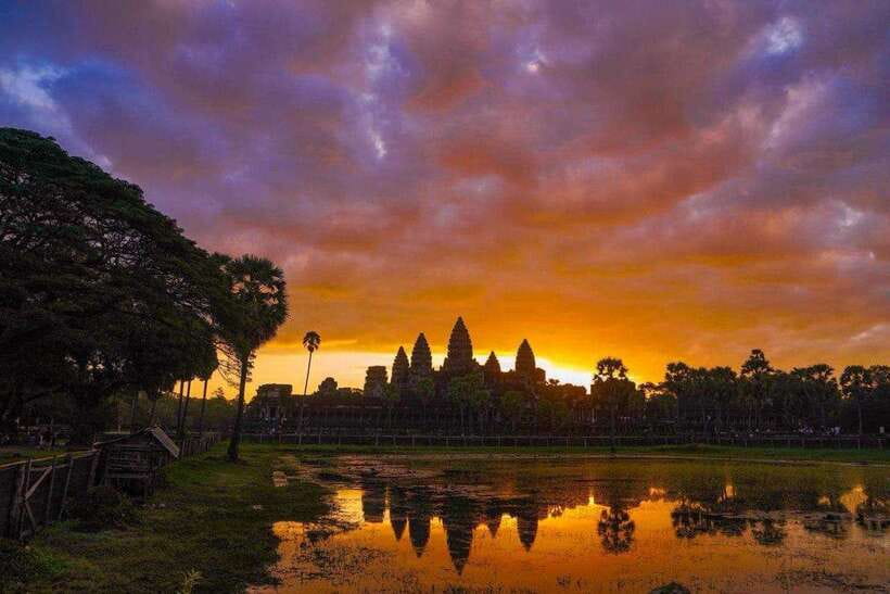 Angkor Wat 1 Day with Sunrise Combined tour with (Tuk Tuk) - Key points at a glance