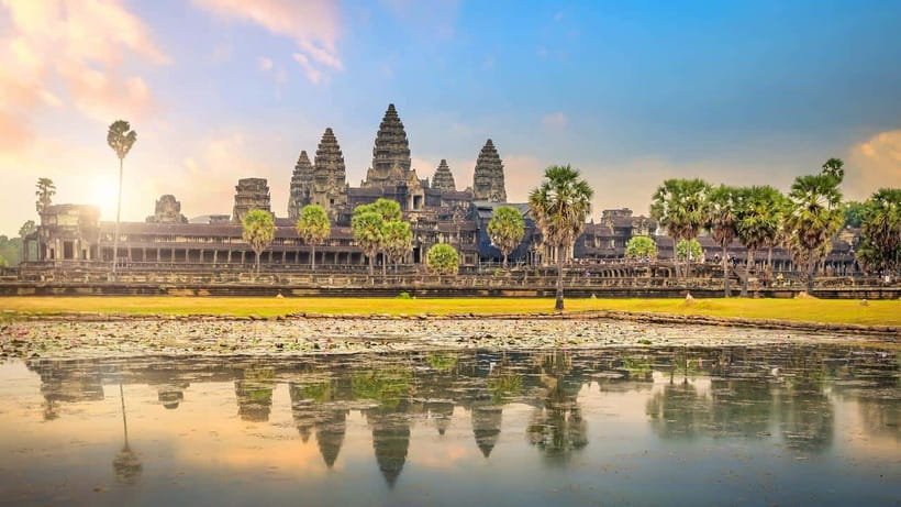 Angkor Wat: 2-Day Sunrise and Floating Village Tour - Key points to know before booking