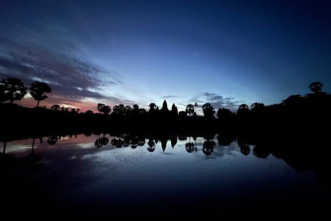 Angkor Wat 2 Days and a Half Temples & Tonle Sap-Small Group Tour - Day two: Angkor Wat before dawn