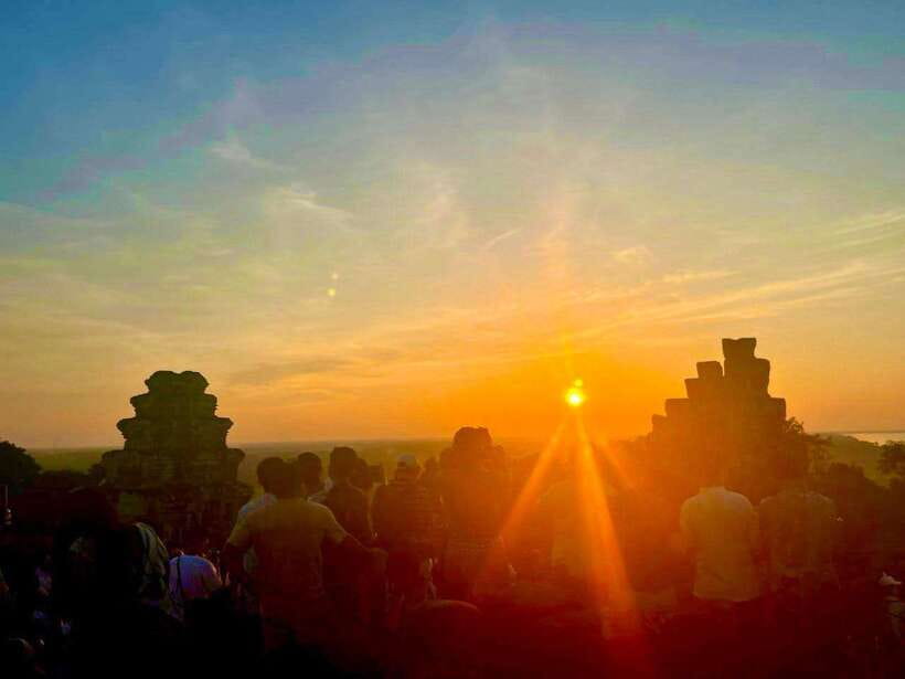 Angkor Wat, Angkor Thom, and Ta Prohm Day Trip with Sunset - Ta Prohm and the appeal of ruins reclaimed by trees