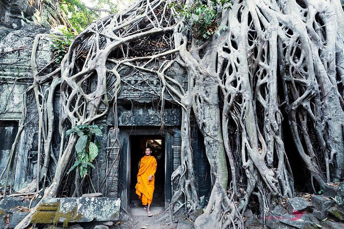 Angkor Wat & Banteay Srey Tour - What the guide adds to the day