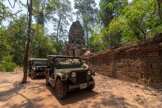 Angkor Wat by Vintage Jeep – Private Tour - Angkor Thom and the Bayon faces