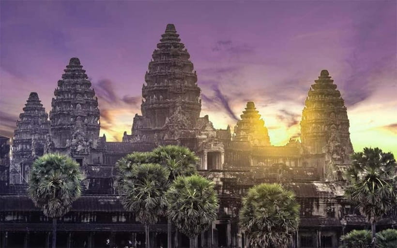 Angkor Wat: Full-Day Guided Sunset Tour - Phnom Bakheng and the sunset finish