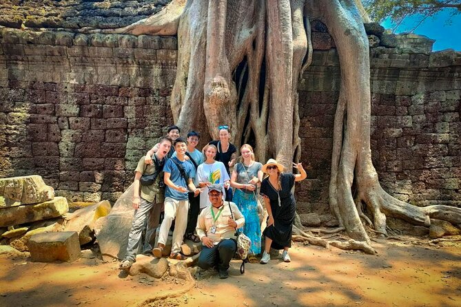 Angkor Wat full Day 'Small Group with sunset & Tour Guide - Banteay Kdei and Ta Prohm: Stone Meets Jungle