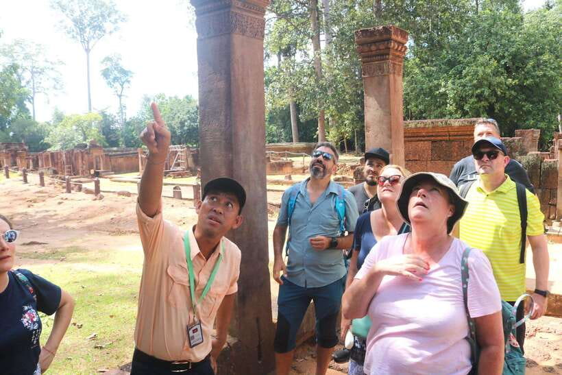Angkor Wat: Full-Day Temples Small Group Tour - Bayon and the stone faces of Angkor Thom