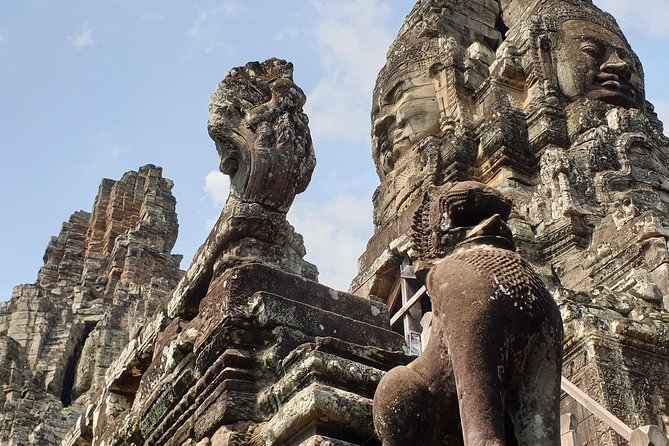 Angkor Wat Full Day Tour in Siem Reap Small-Group - Lunch, heat, and the practical side of the day