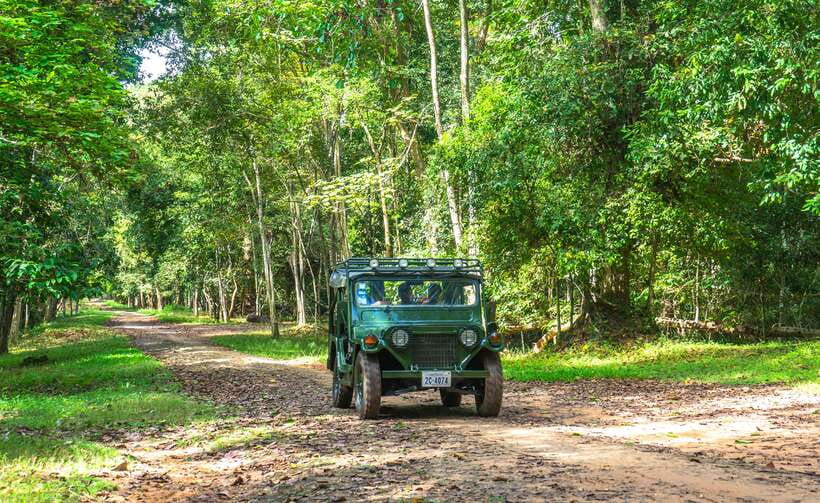 Angkor Wat: Guided Jeep Tour Inclusive lunch at local house - Why the jeep works so well at Angkor