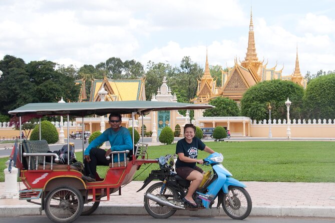 Angkor Wat Private Tour by Tuk-Tuk with English Speaking Driver - Angkor Wat: give the main temple three hours