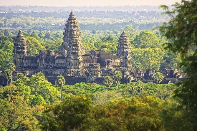 Angkor Wat Private Tour in a Tuk Tuk - The real price is about $82 before lunch