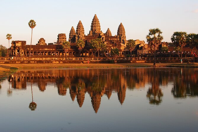Angkor Wat Private Tuk-Tuk Tour (sunrise Option) & more - Sunrise at Angkor Wat, the day’s grand opening