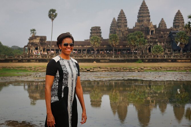 Angkor Wat Shared Tours from Siem Reap Angkor Airport (SAI) - Buying the Angkor pass before Angkor Wat