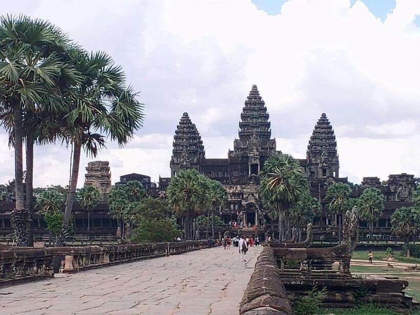 Angkor Wat, Small Circuit Private Tour with Banteay Srei - The road between temples adds a local view
