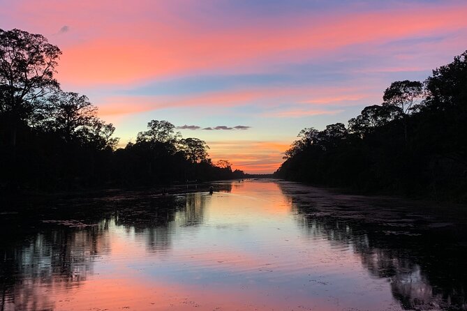 Angkor Wat Small Circuit & Sunset Tour - Banteay Kdei offers a quieter half hour