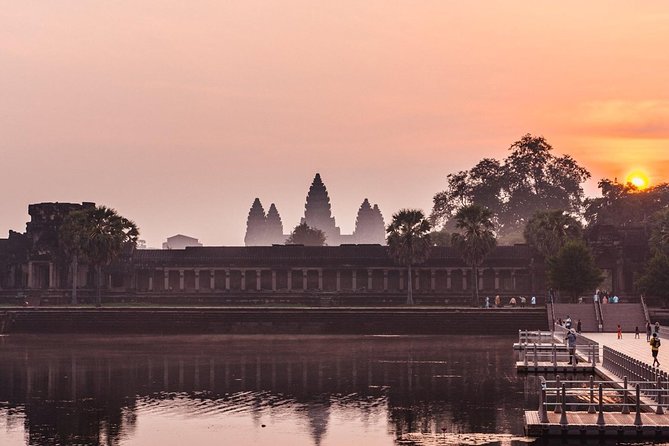 Angkor Wat Small-Group Sunrise Tour from Siem Reap - Who will get the most from this tour