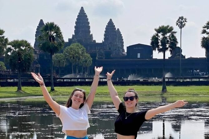 Angkor Wat Sunrise & 3 Main Temples with Breakfast – Small Group - What the guide adds to the morning