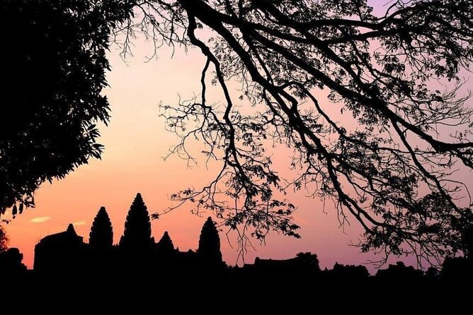 Angkor Wat Sunrise & 3 Main Temples with Breakfast – Small Group - The 4:30am start and hotel pickup